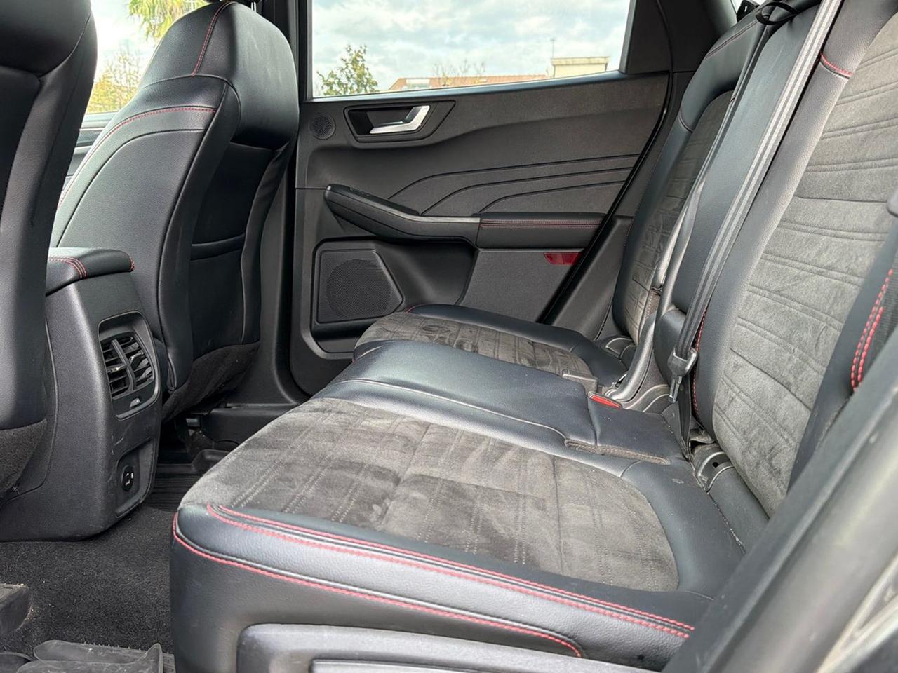 Ford Kuga 1.5 ecoblue st-line x 2wd 120cv auto