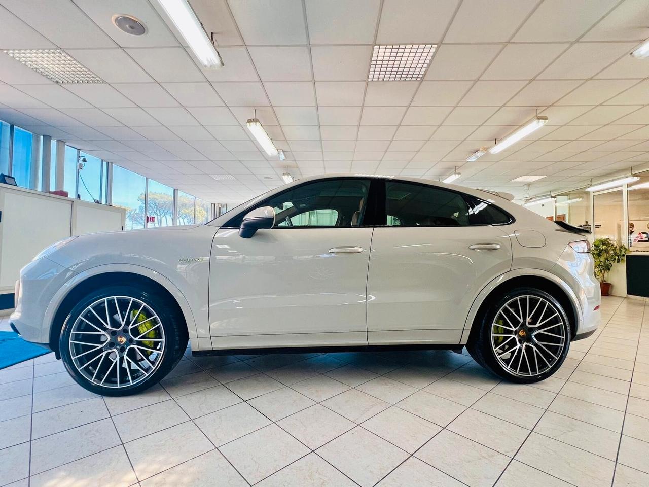 Porsche Cayenne Coupé 3.0 V6 E-Hybrid