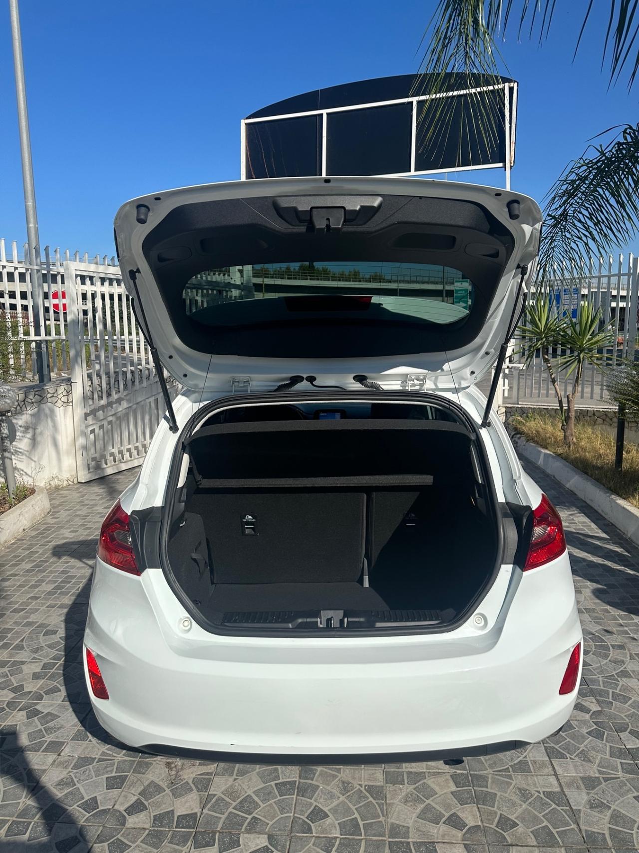 Ford Fiesta 1.5 TDCi 5 porte Plus