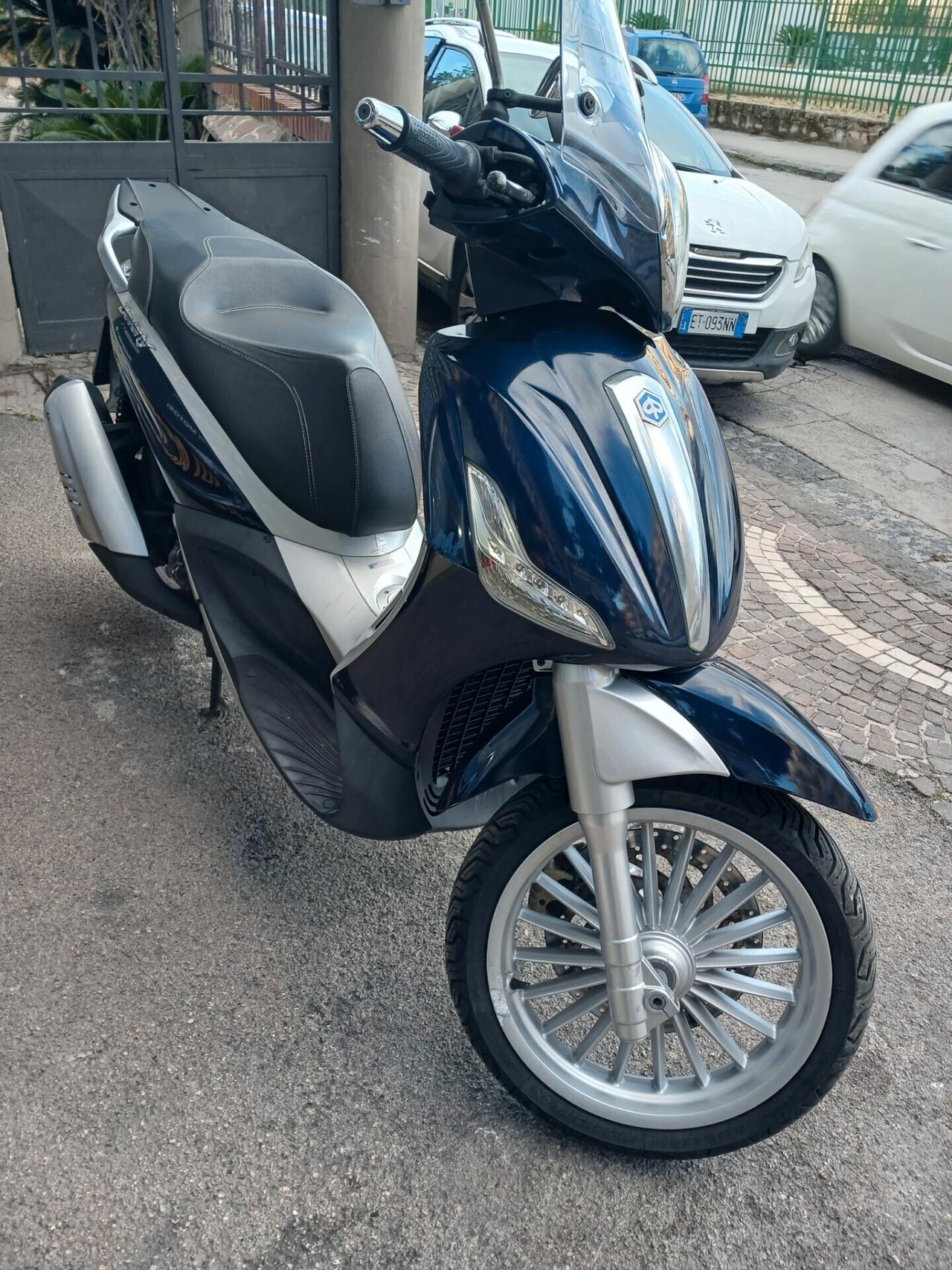 Piaggio Beverly 300 GARANTITO 12 MESI
