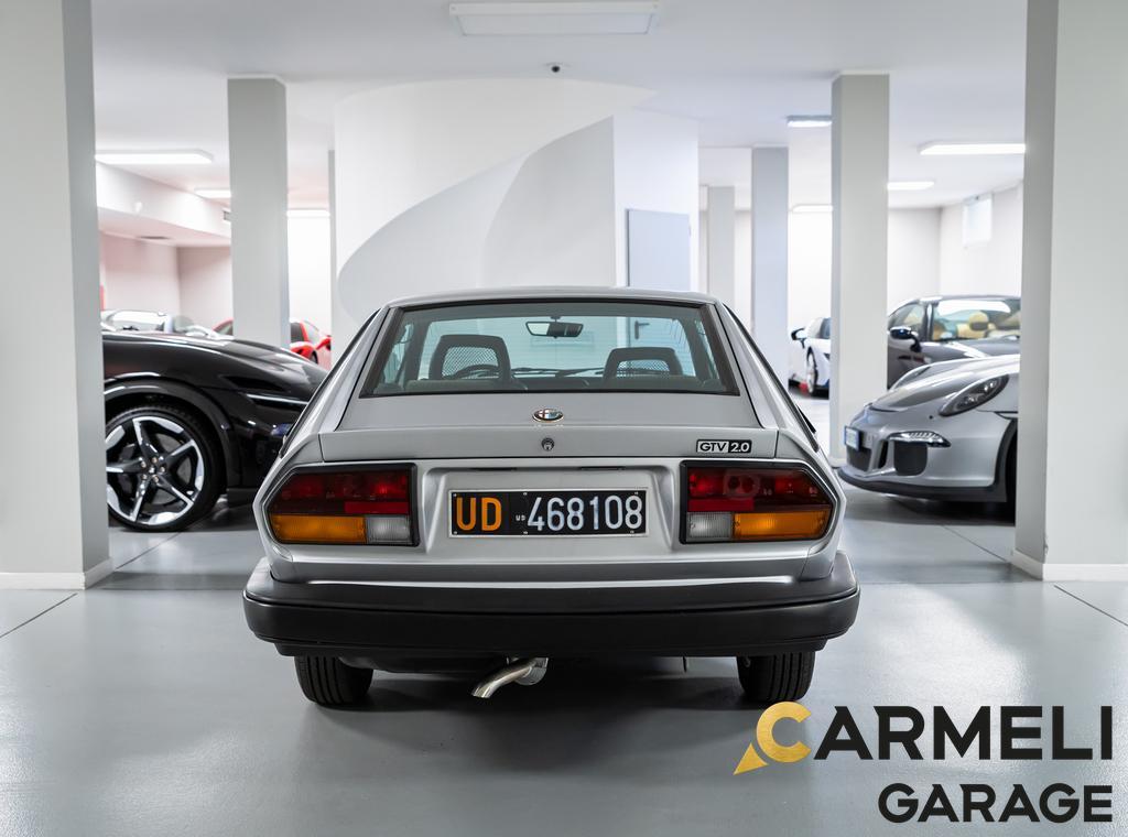 Alfa Romeo Alfetta GTV 2.0