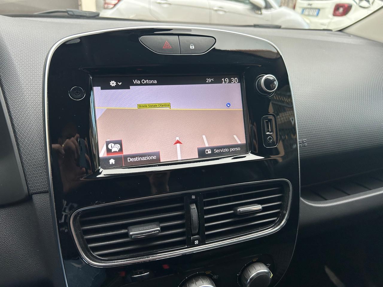 Renault Clio dCi 8V 75 CV 5 porte Moschino Zen