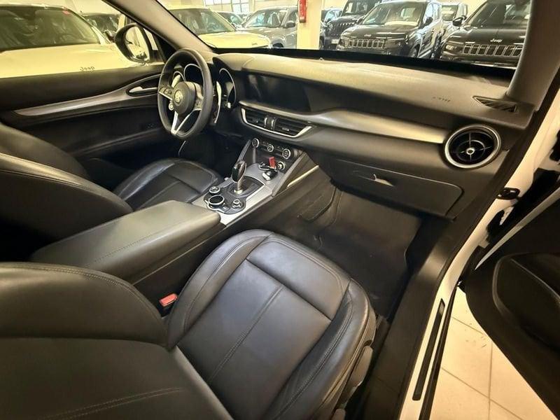 Alfa Romeo Stelvio Stelvio 2.0 Turbo 200 CV AT8 Q4 Executive