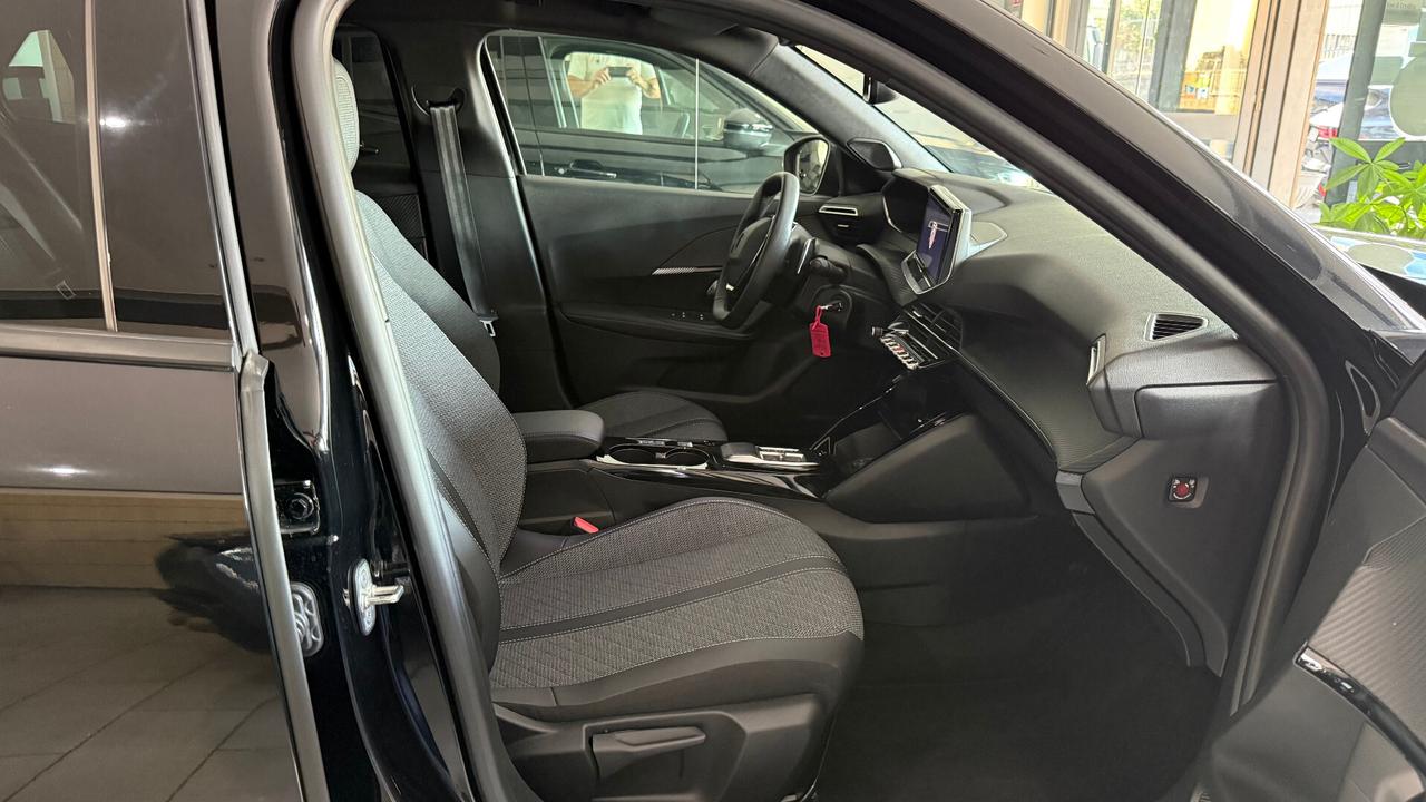PEUGEOT 2008 1.5 HDI 131 CV RESTYLING