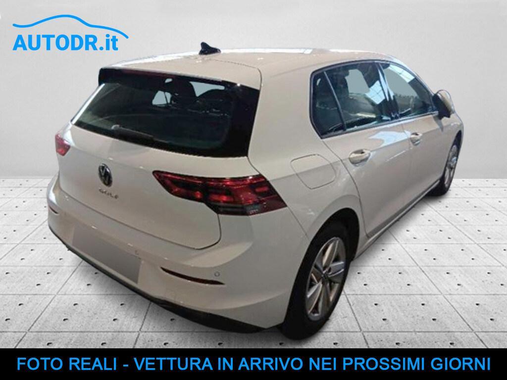 Volkswagen Golf 1.5 TGI 130cv Life Virtual, Carplay, ACC