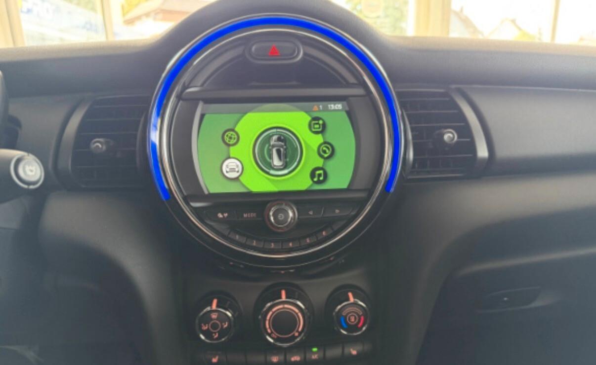 Mini One Cabrio 1.5 - SERVICE MINI