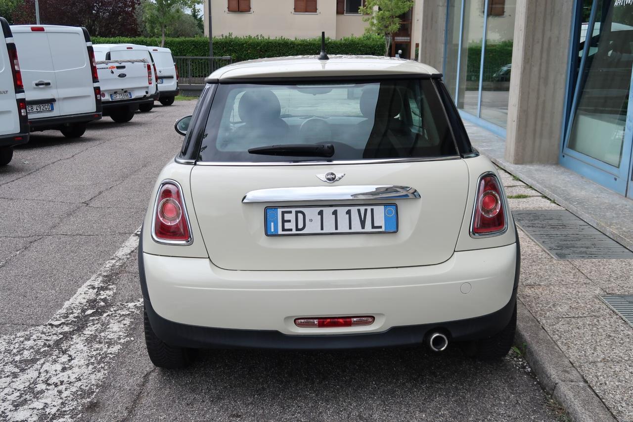 Mini 1.6 16V One D