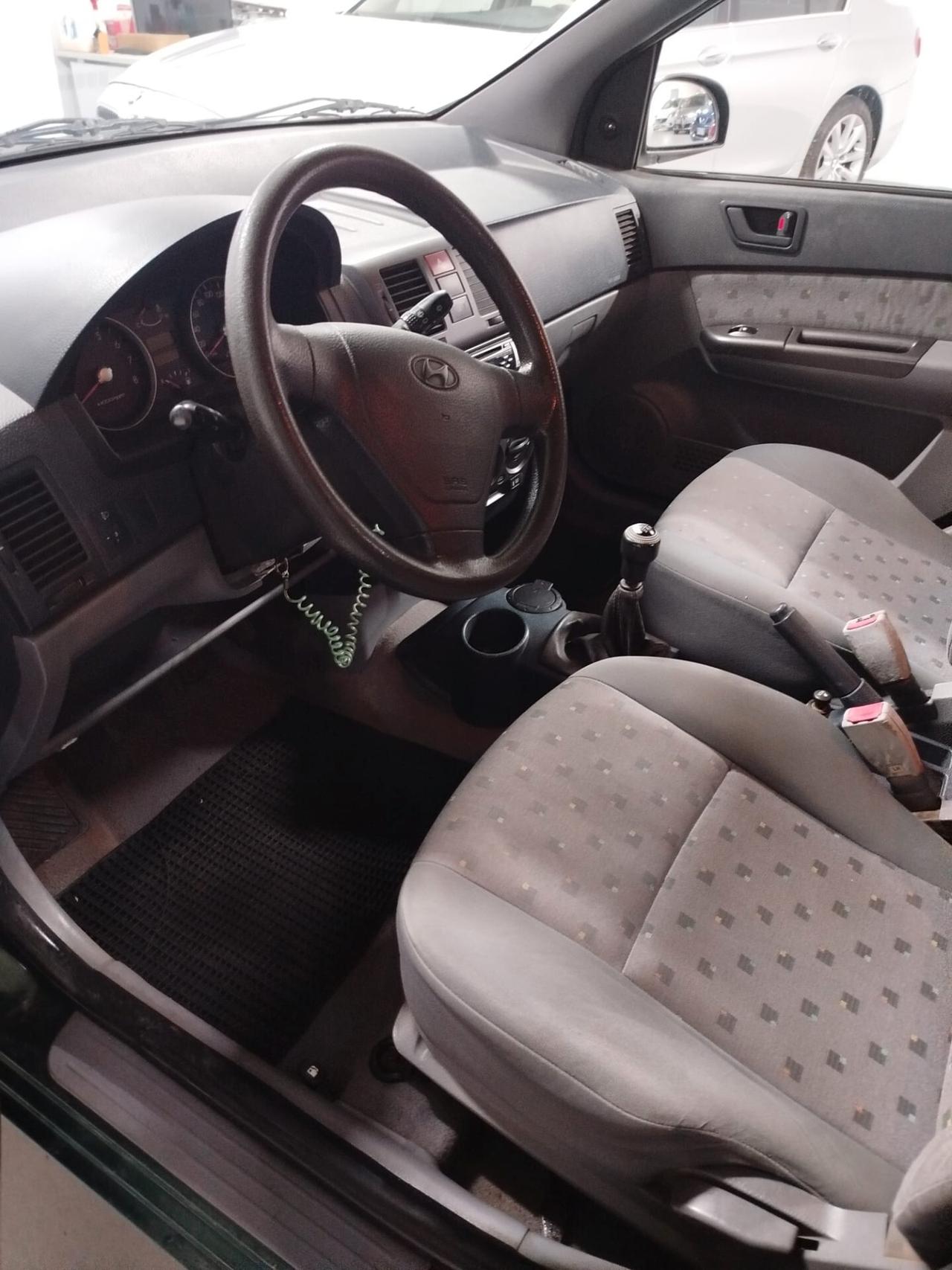 Hyundai Getz 1.1 12V (66CV) 5p. Style