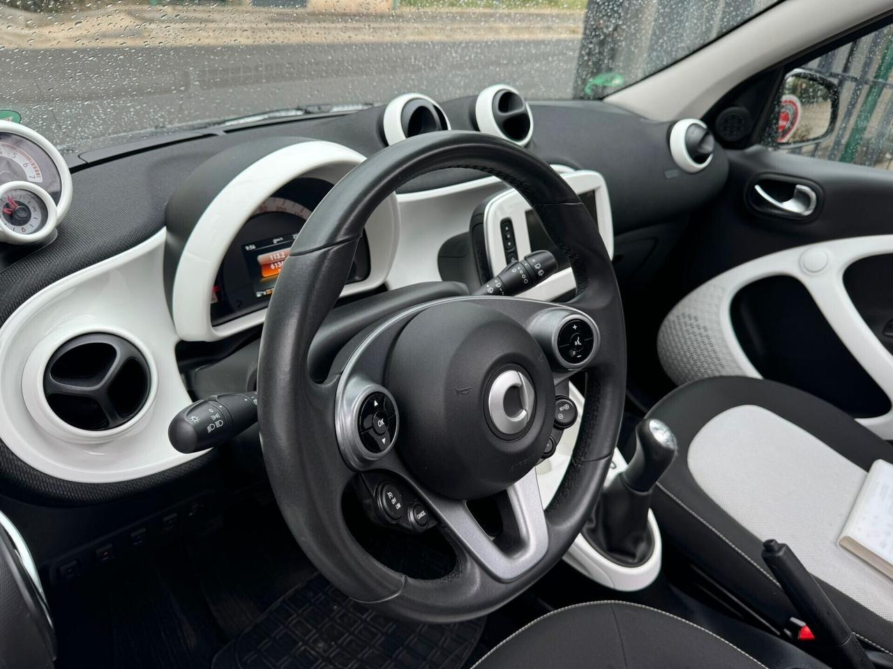 Smart ForFour 70 1.0 Passion