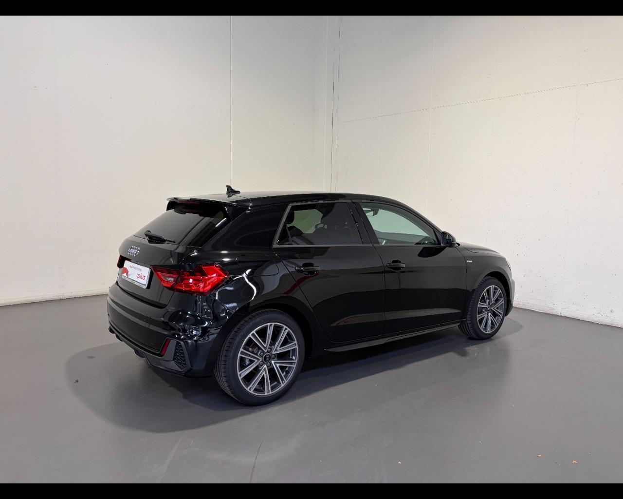 AUDI A1 SPORTBACK 30 TFSI S-TRONIC S LINE EDITION