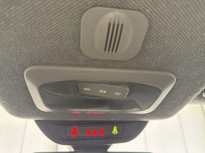 Lancia Ypsilon 1.0 FireFly 70cv Hybrid Oro