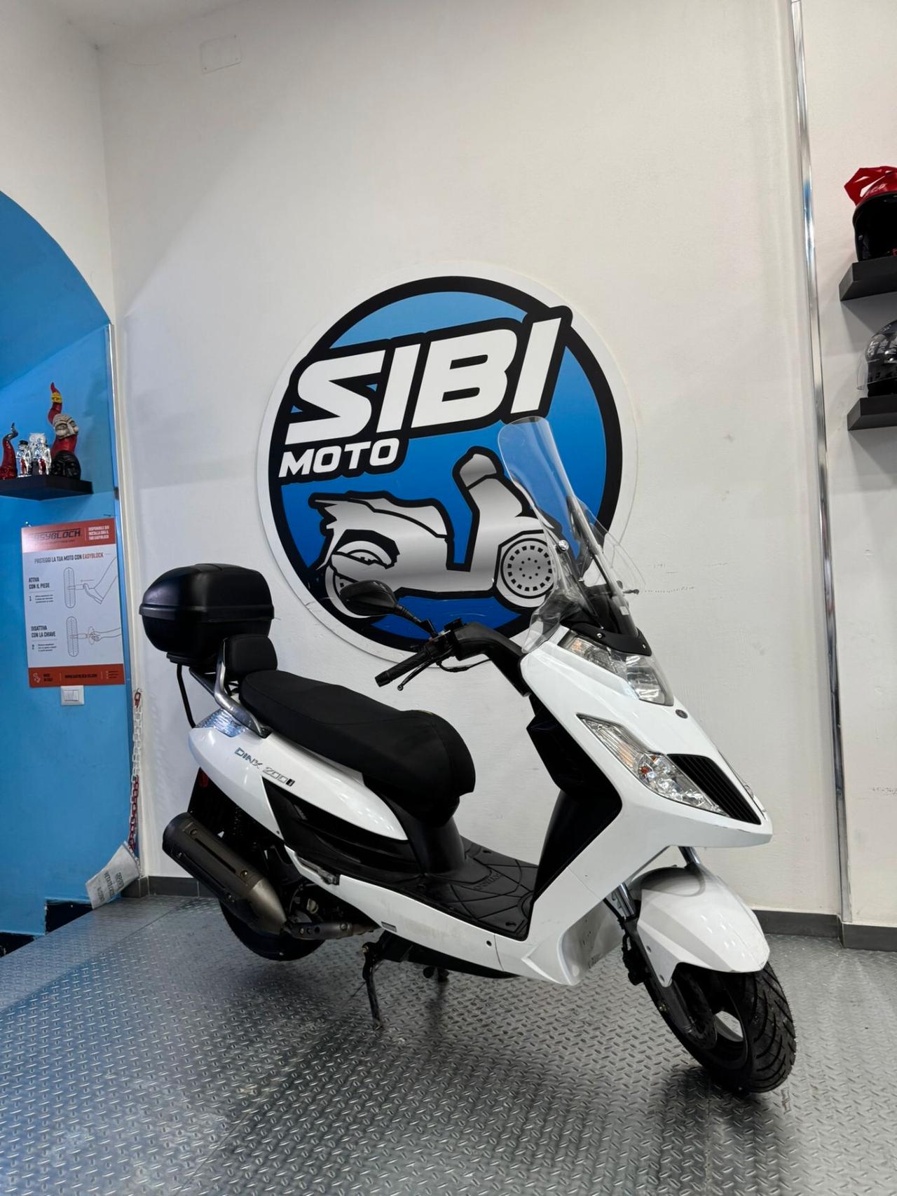 Kymco Grand Dink 250