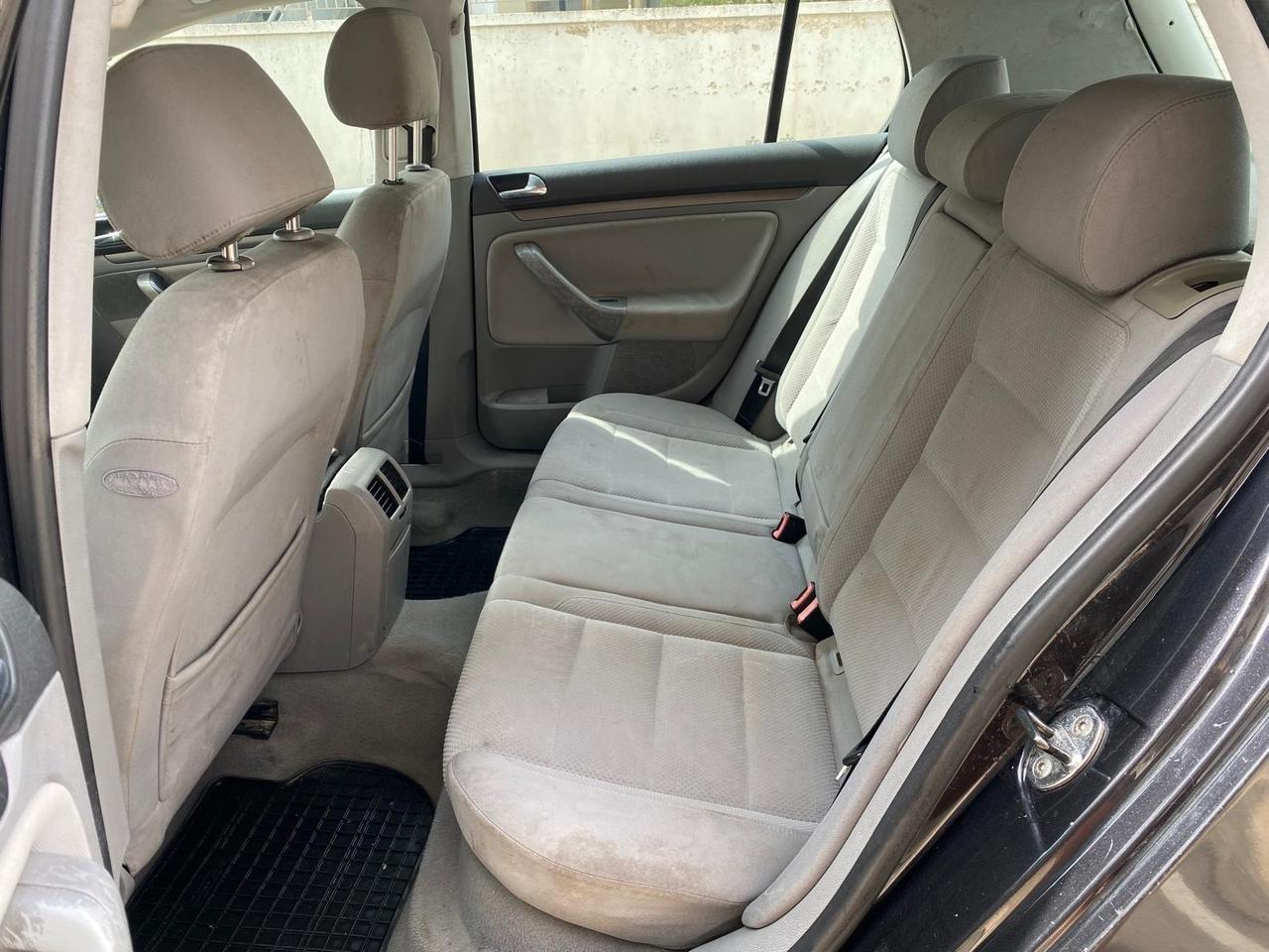 VOLKSWAGEN Golf 5ª serie 1.9 TDI 105cv 2004
