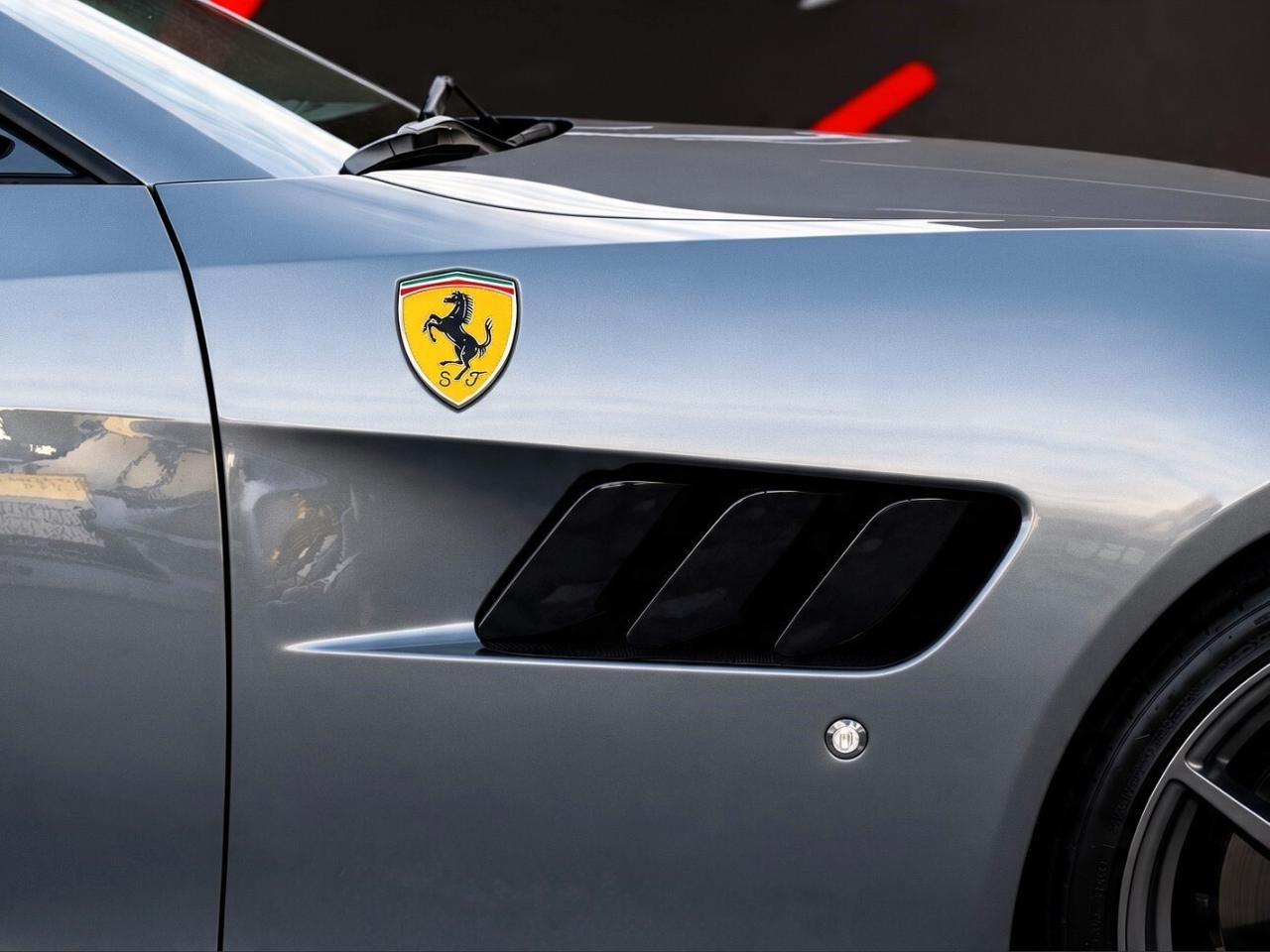 Ferrari GTC4 Lusso 6.3 DCT V12 689CV LIFT CARBONIO