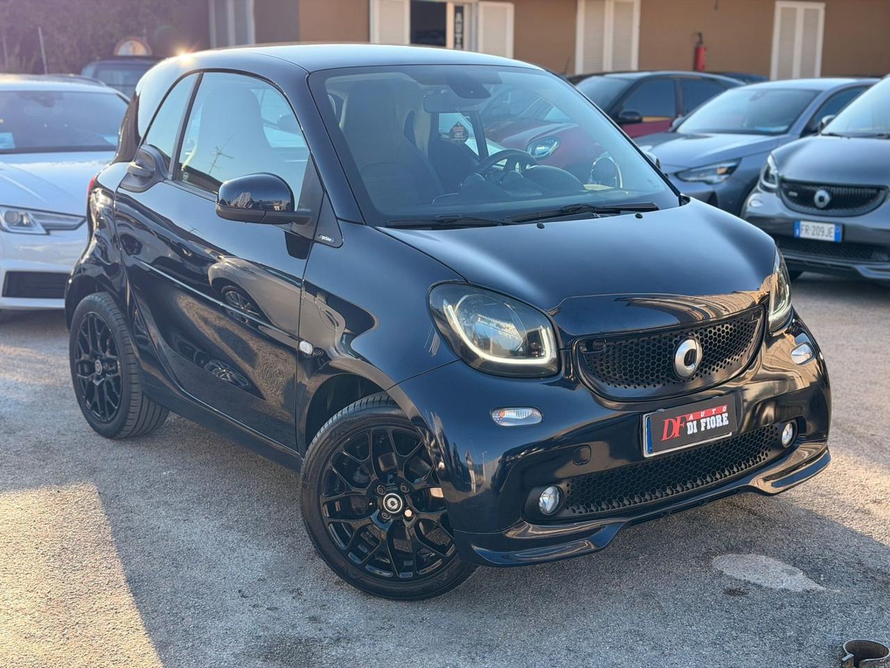 Smart ForTwo Parisblue Prime 1.0 71cv PACK BRABUS INTROVABILE !!!