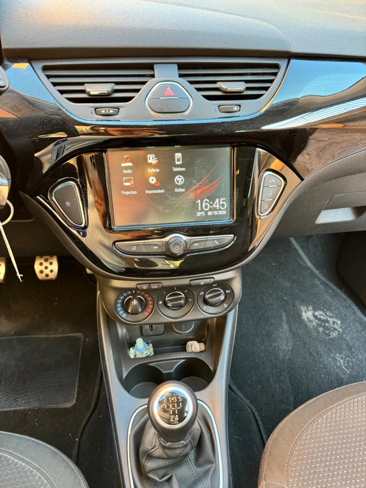 Opel Corsa 1.4 90CV GPL Tech 5 porte Innovation