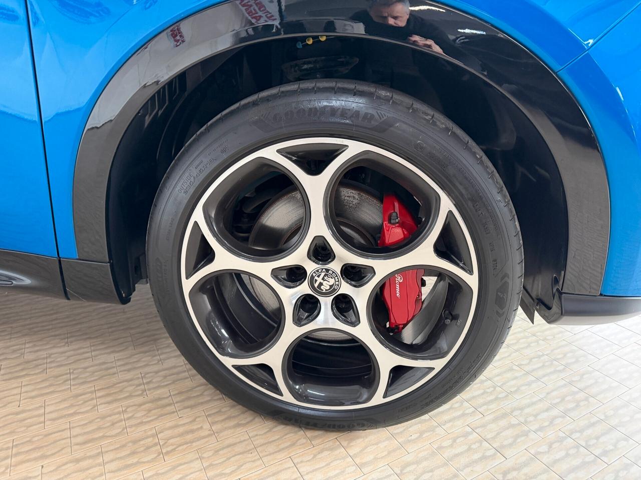 Alfa Romeo Tonale 1.5 160 CV MHEV TCT7 Veloce Blu Misano