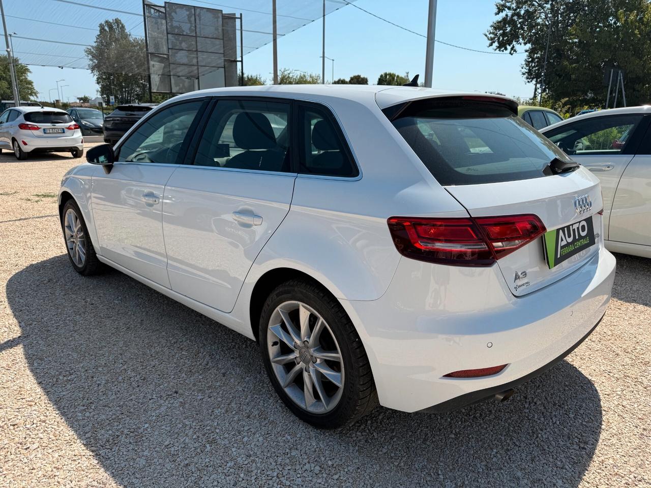 Audi A3 SPB 30 TFSI S tronic Business