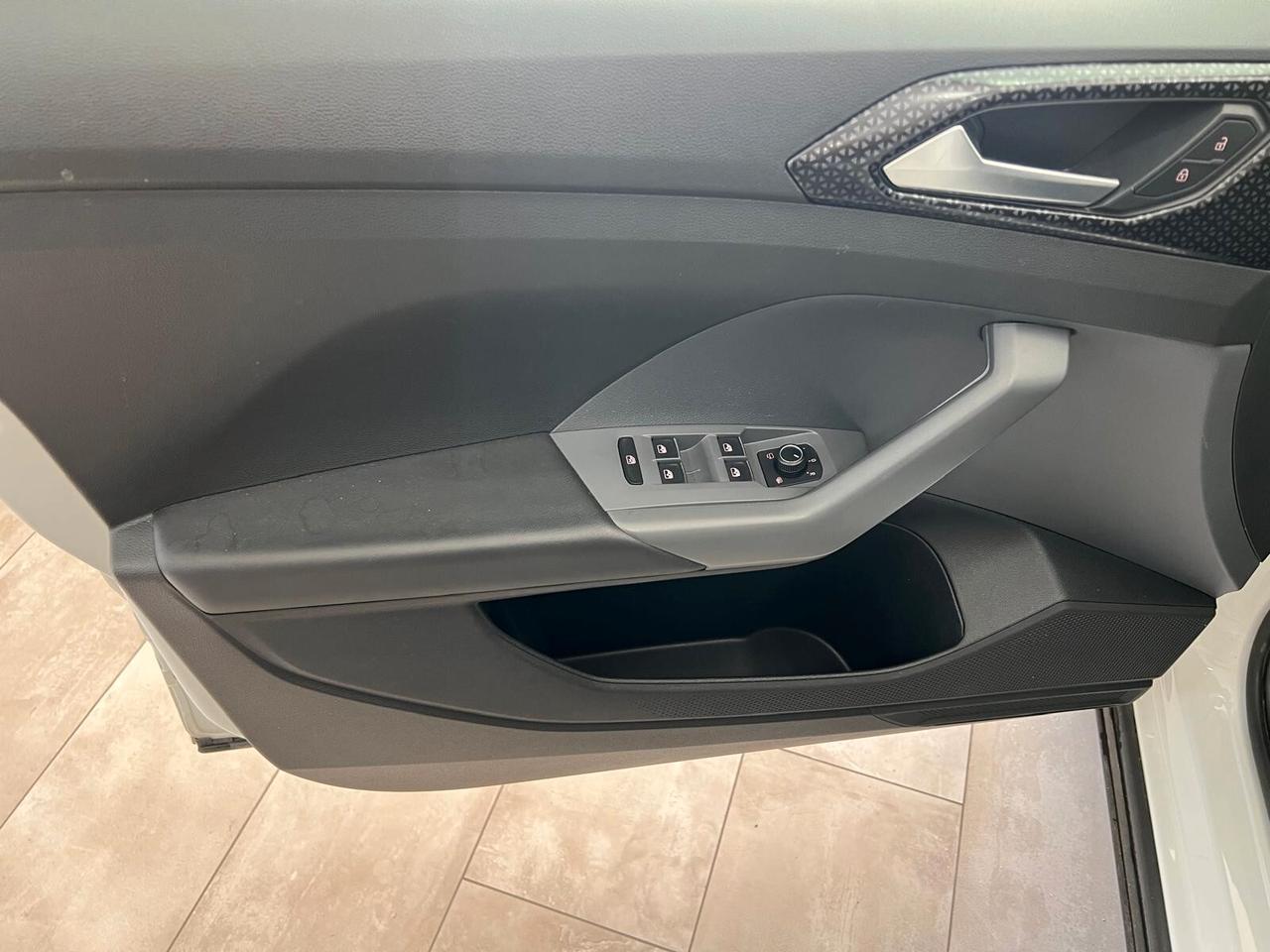 Volkswagen T-Cross 1.0 TSI Style BMT