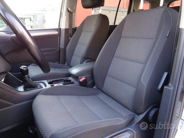 VOLKSWAGEN Touran 2.0TDI 7p. manuale GARANZIA,km
