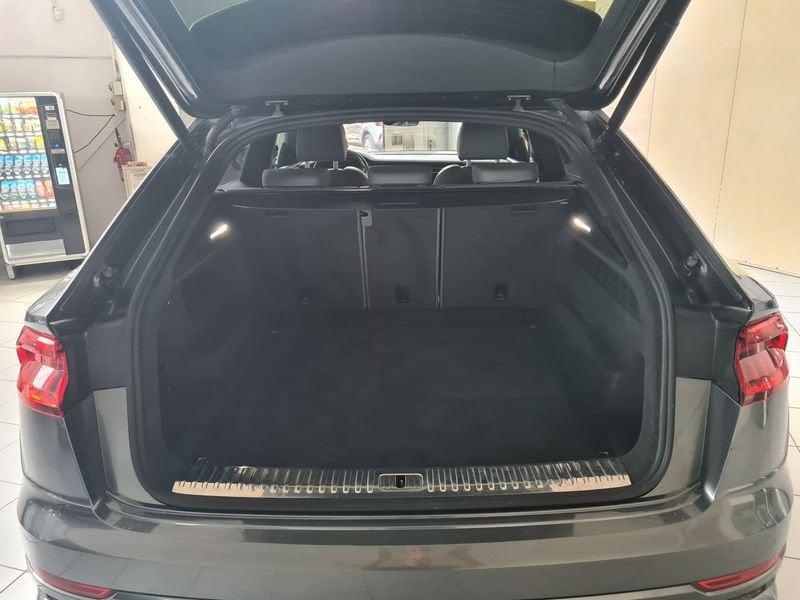 Audi Q8 45 TDI 170kW quattro tiptronic Sport