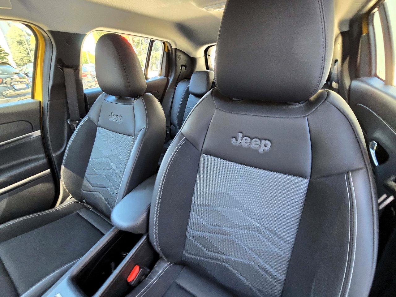 Jeep Avenger 1.2 T ALTITUDE 100CV 20.000KM TAGLIANDI JEEP EURO6E NAVI/FULL LED/PERMUTE