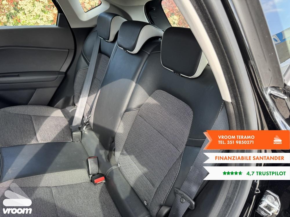 RENAULT Captur Plug-in Hybrid E-Tech 160 CV Intens