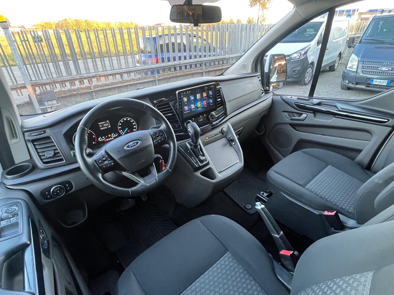 Ford Tourneo Custom 8/9 POSTI 2.0 TDCi Titanium