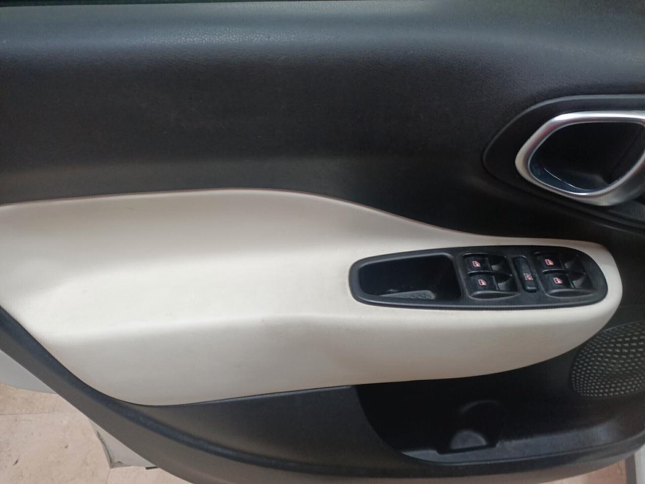 Fiat 500L 1.6 MULT JET 120 CV Trekking 8.400TRATTABILI 2016 CON NAVIGATORE
