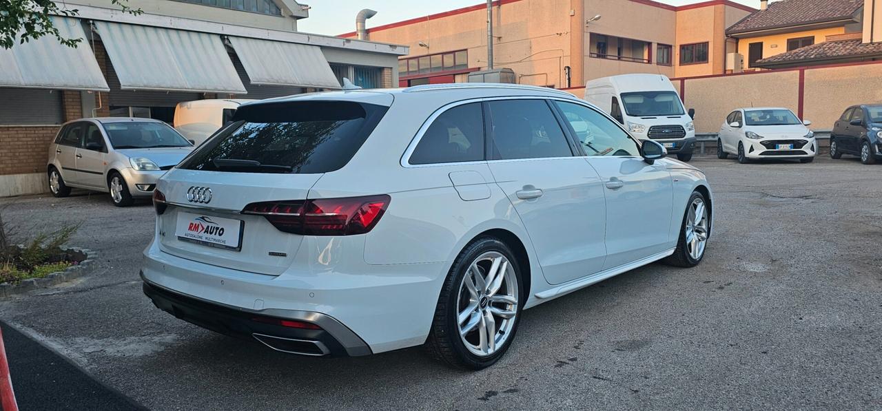 Audi A4 Avant 40 TDI quattro S tronic Business