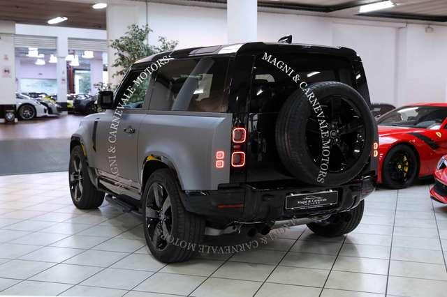 Land Rover Defender 90 P525|V8|22''|SCARICO|TETTO|PEDANE|BLACK PACK