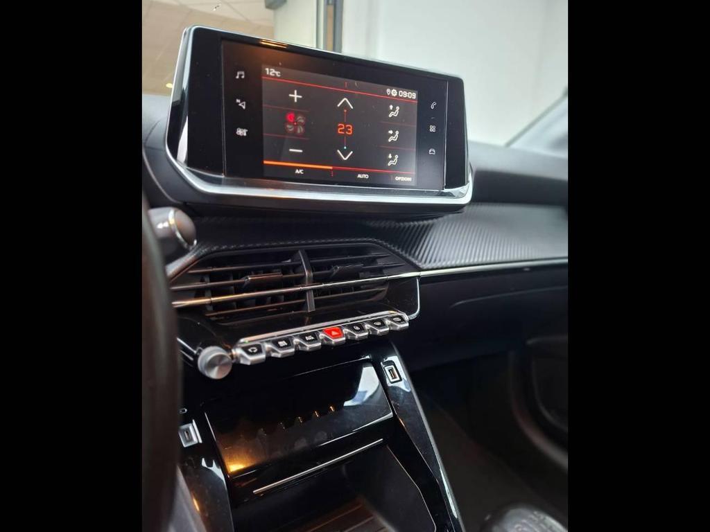 Peugeot 208 5 Porte 1.2 PureTech Allure