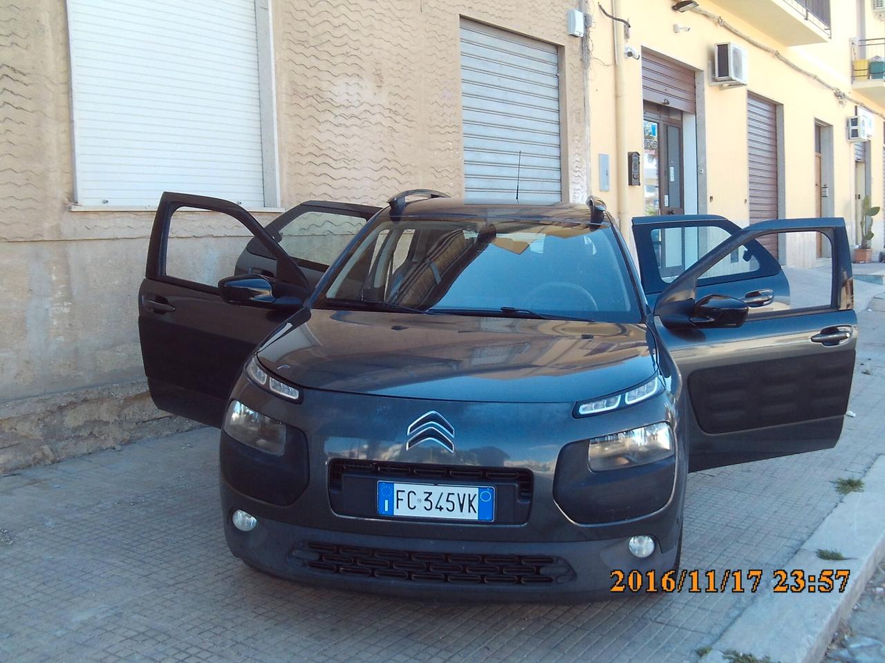 Citroen C4 Cactus BlueHDi 100 Shine