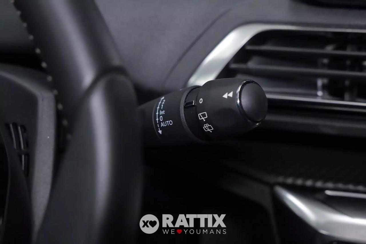 Peugeot 5008 1.2 Hybrid 48V Allure Pack 136cv e-dcs 6 7p.ti