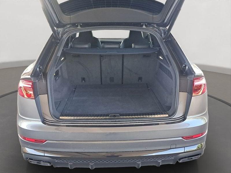 Audi Q8 50 TDI 210kW quattro tip. S Line Edition