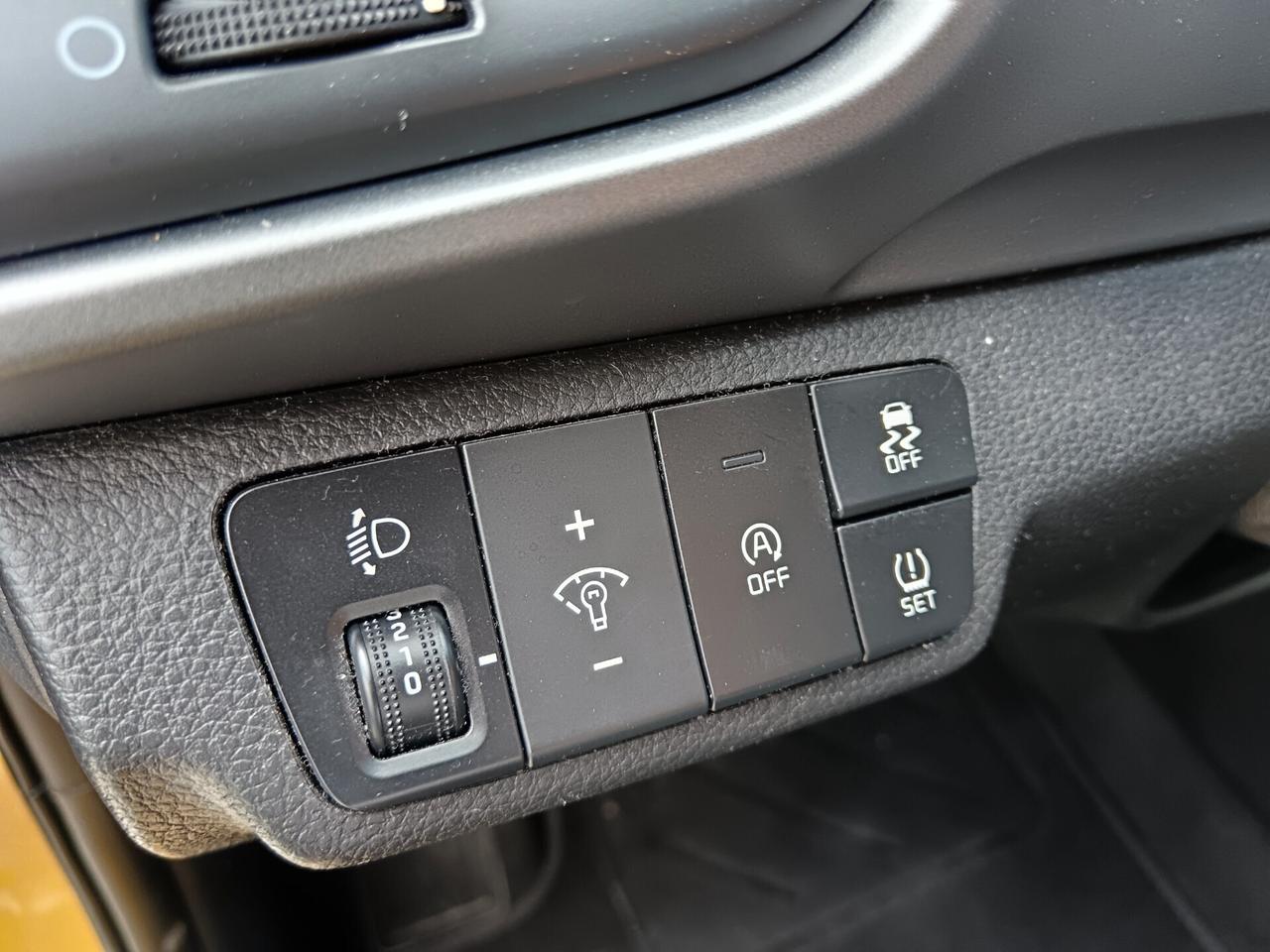 Kia Stonic 1.2 DPI 84CV GARANZIA FINO AL 2029