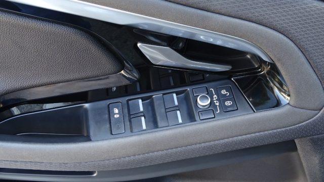 LAND ROVER Range Rover Evoque 2.0D I4-L.Flw 150 CV AWD Auto R-Dynamic S