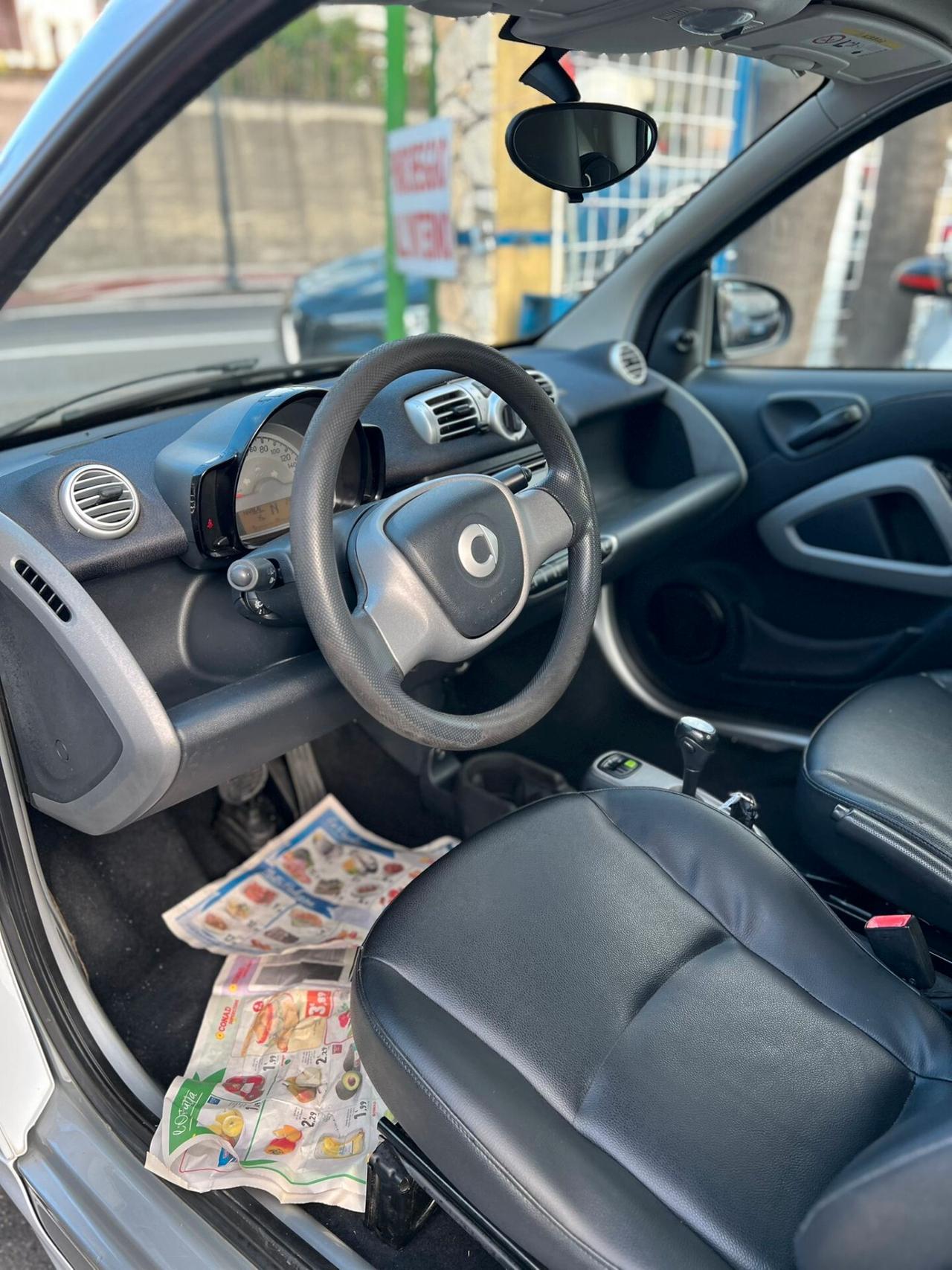 Smart ForTwo 1000 45 kW MHD coupé pure Teen II