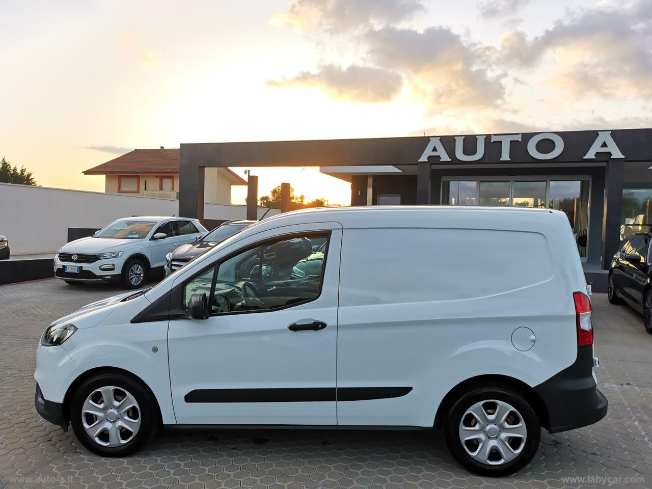 Transit Courier 1.5 TDCi 75CV Van Trend