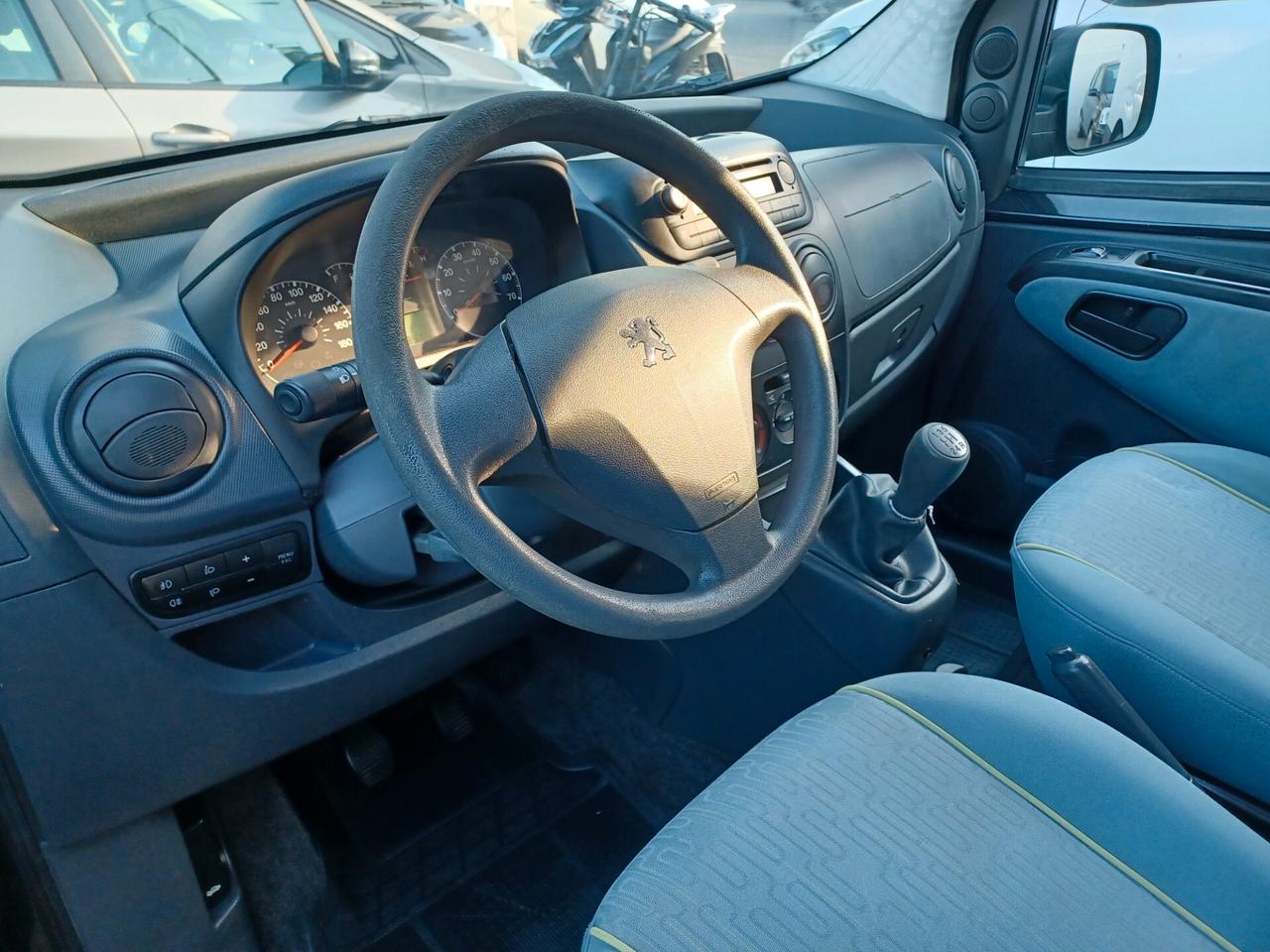 Peugeot Bipper Tepee 1.4 HDi 70CV Outdoor