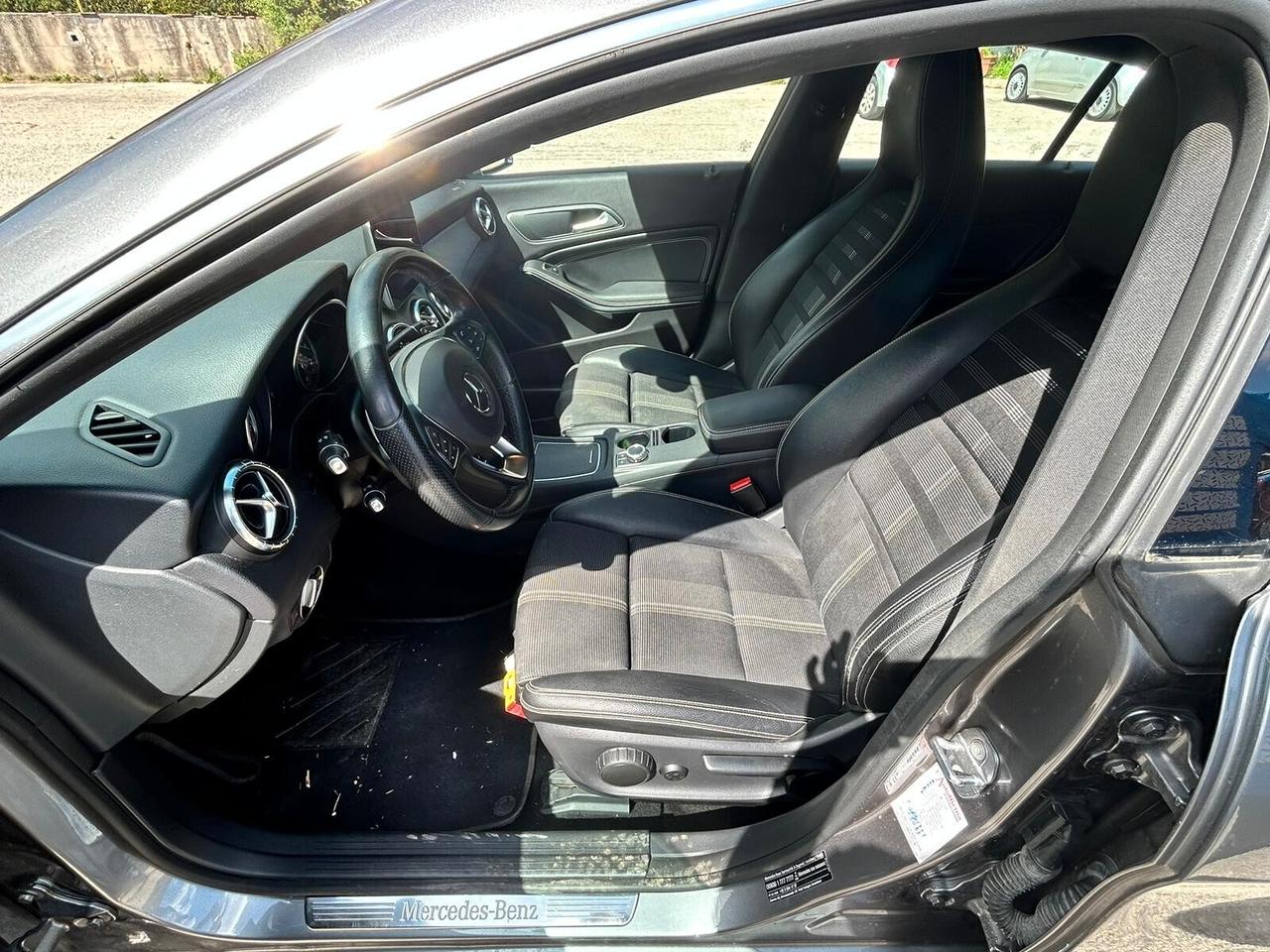 MERCEDES-BENZ CLA 200 d S.W. 4Matic Automatic Sport - 07/2019 - 75000 Km - 19500 €