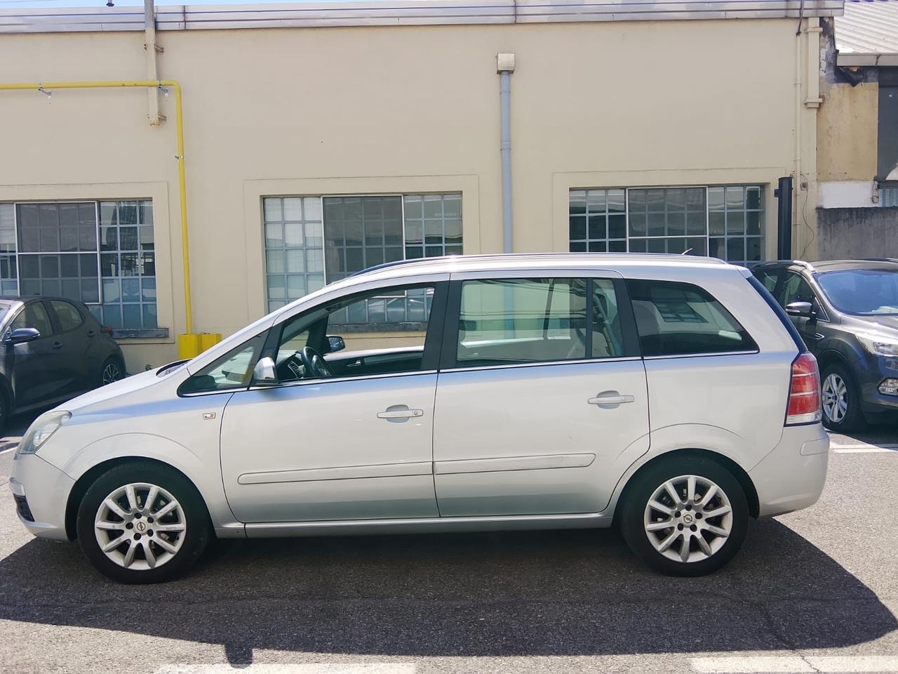 Opel Zafira 1.6 16V Twinport 7 posti