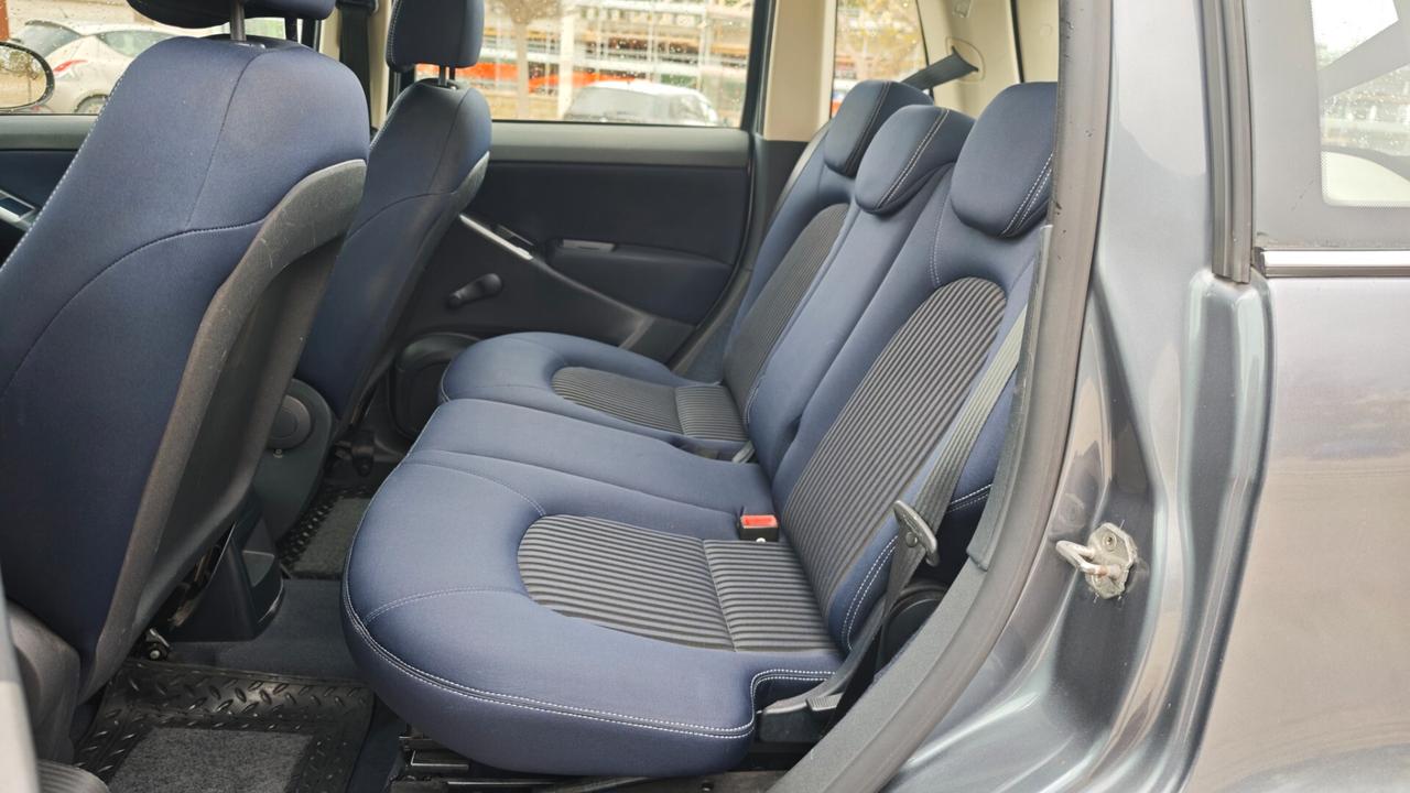 Lancia MUSA 1.6 Multijet Poltrona Frau