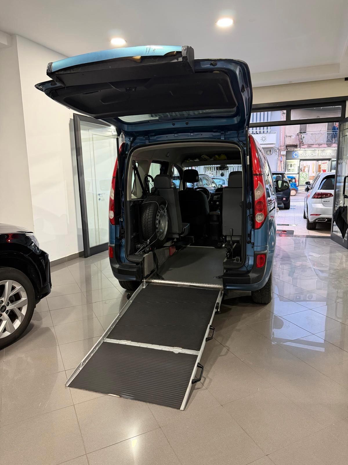 Renault Kangoo 1.5 dCi 90CV Trasporto Disabili con pedana