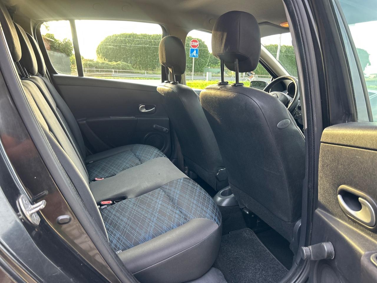 Renault Clio Storia 1.2 5 porte Confort