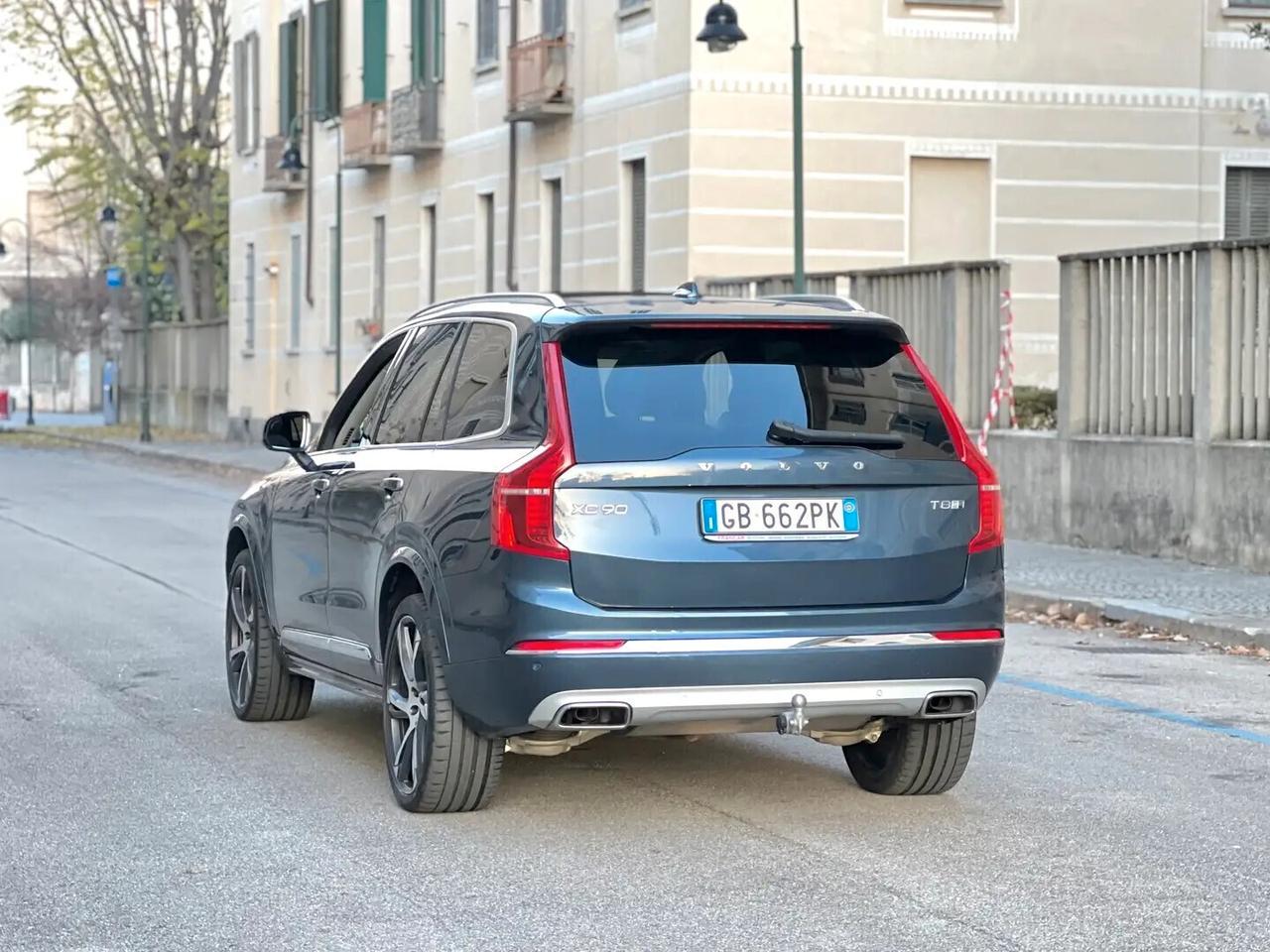 Volvo XC90 T8 Plug-In 303 + 87cv aut.8 AWD 7P-ti Inscription