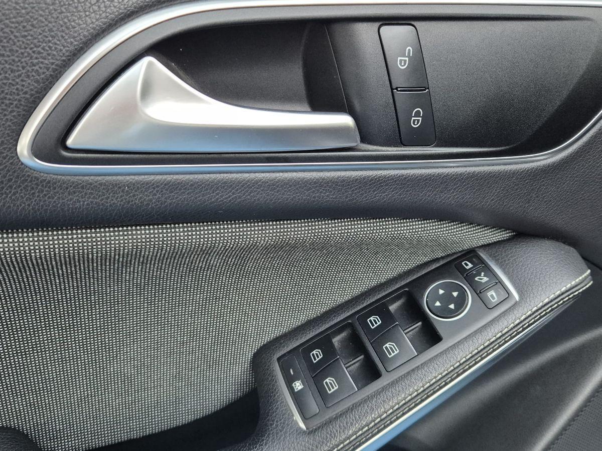 MERCEDES - Classe A - 160 CDI Premium