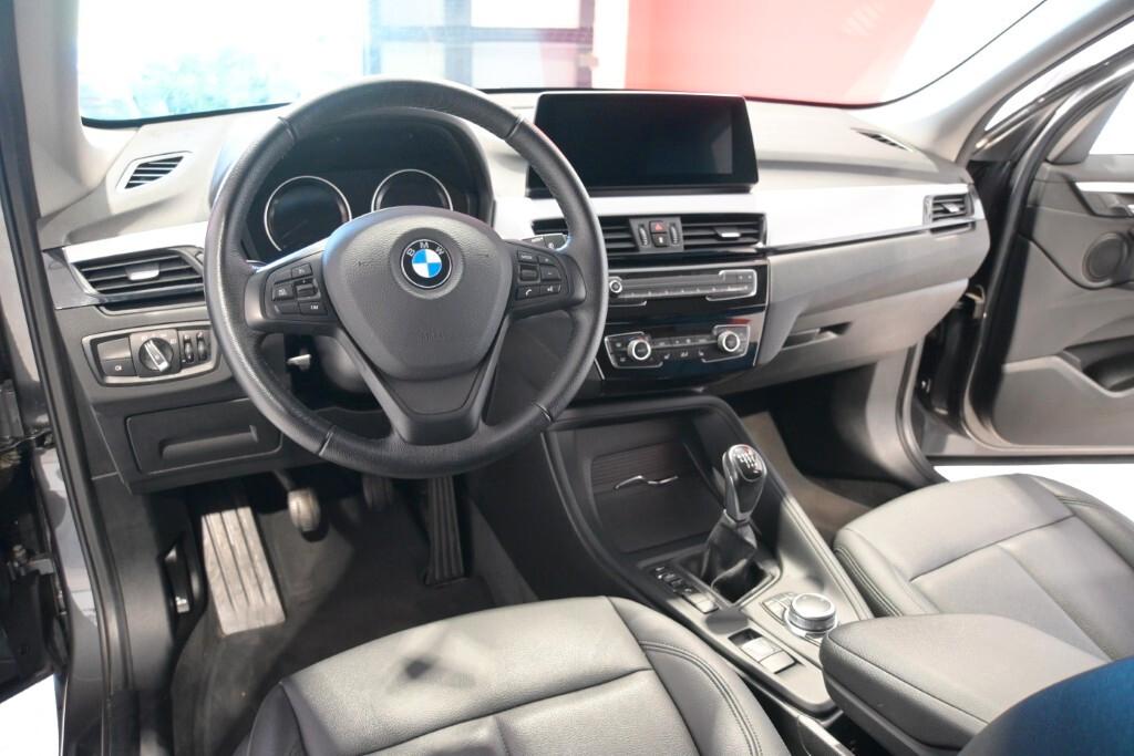 BMW X1 16D 115CV 6M. S-DRIVE BUSINESS ADVANTAGE ( CRUISE - PELLE - NAVI - PARK ASSISTANT - TELECAMERA POST. - CERCHI 17 )