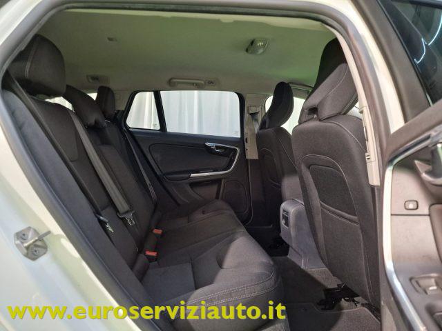 VOLVO V60 D2 1.6 Powershift Kinetic N1