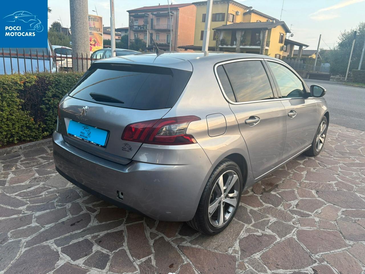 Peugeot 308 BlueHDi 120 S&S EAT6 Allure
